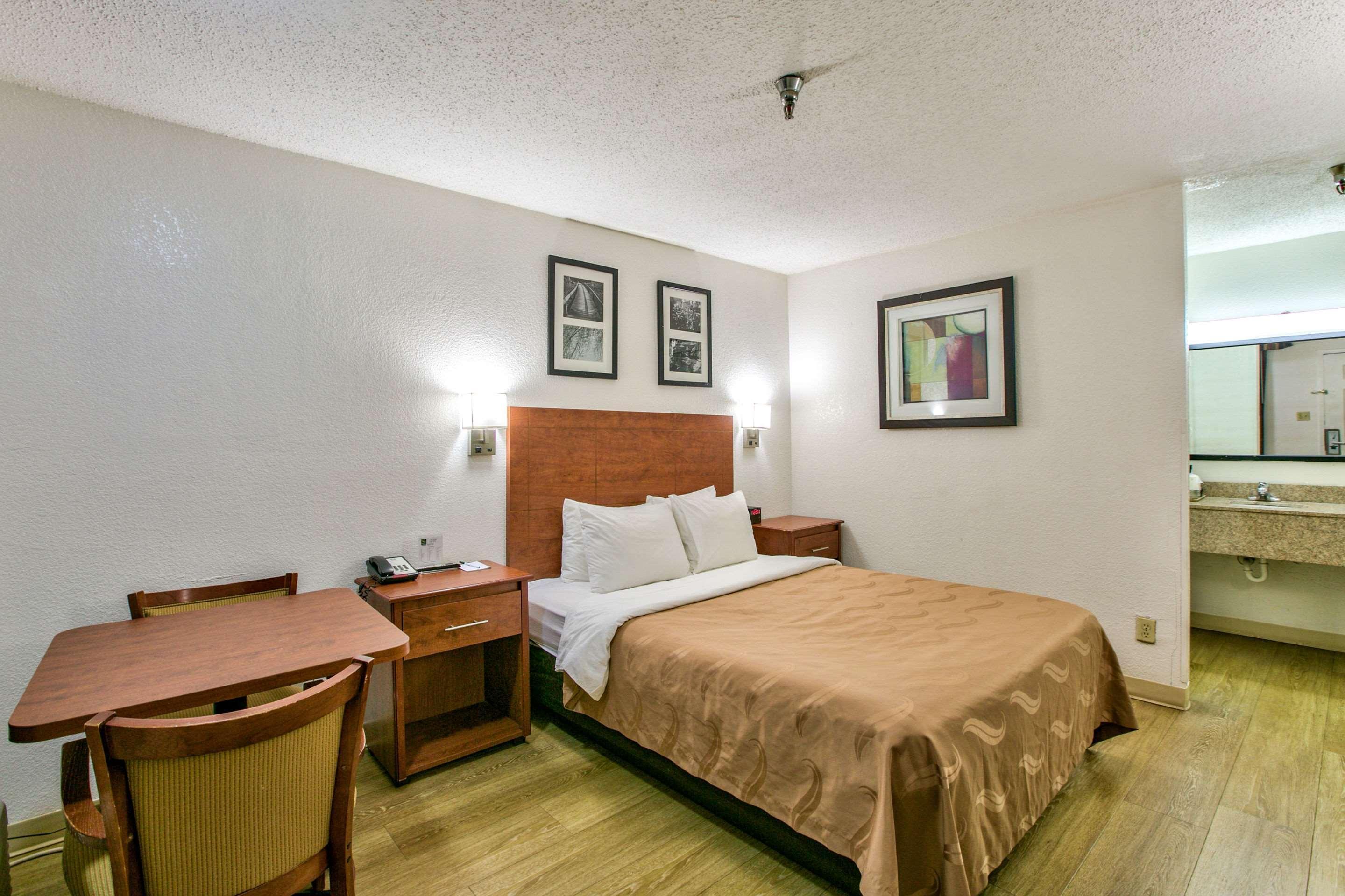 Quality Inn Tallahassee Near University Kültér fotó