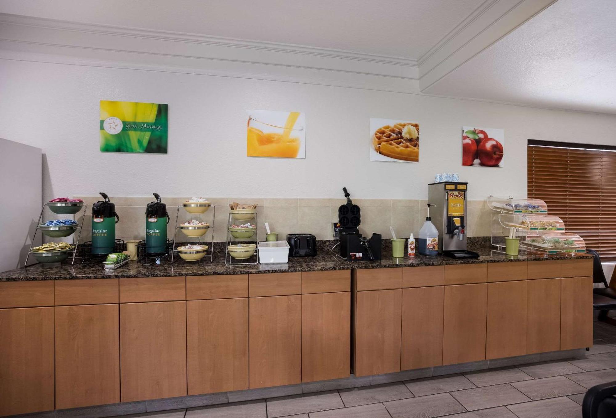 Quality Inn Tallahassee Near University Kültér fotó